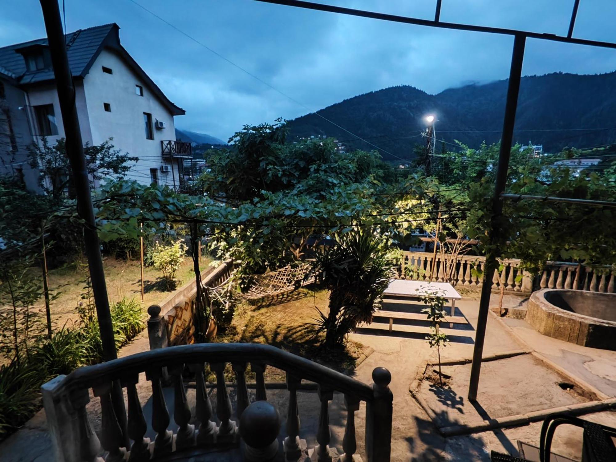 Shota'S Guest House Borjomi Εξωτερικό φωτογραφία