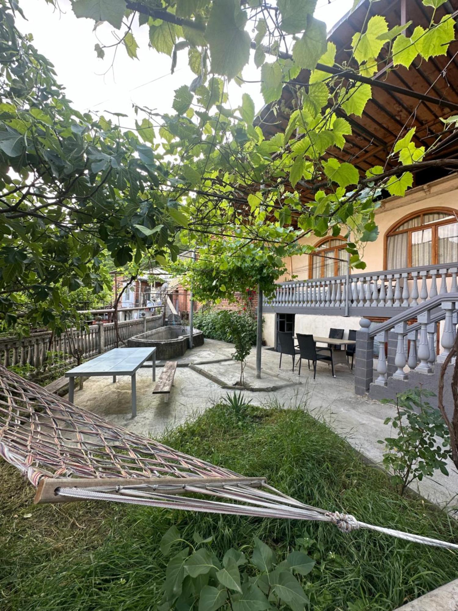 Shota'S Guest House Borjomi Εξωτερικό φωτογραφία